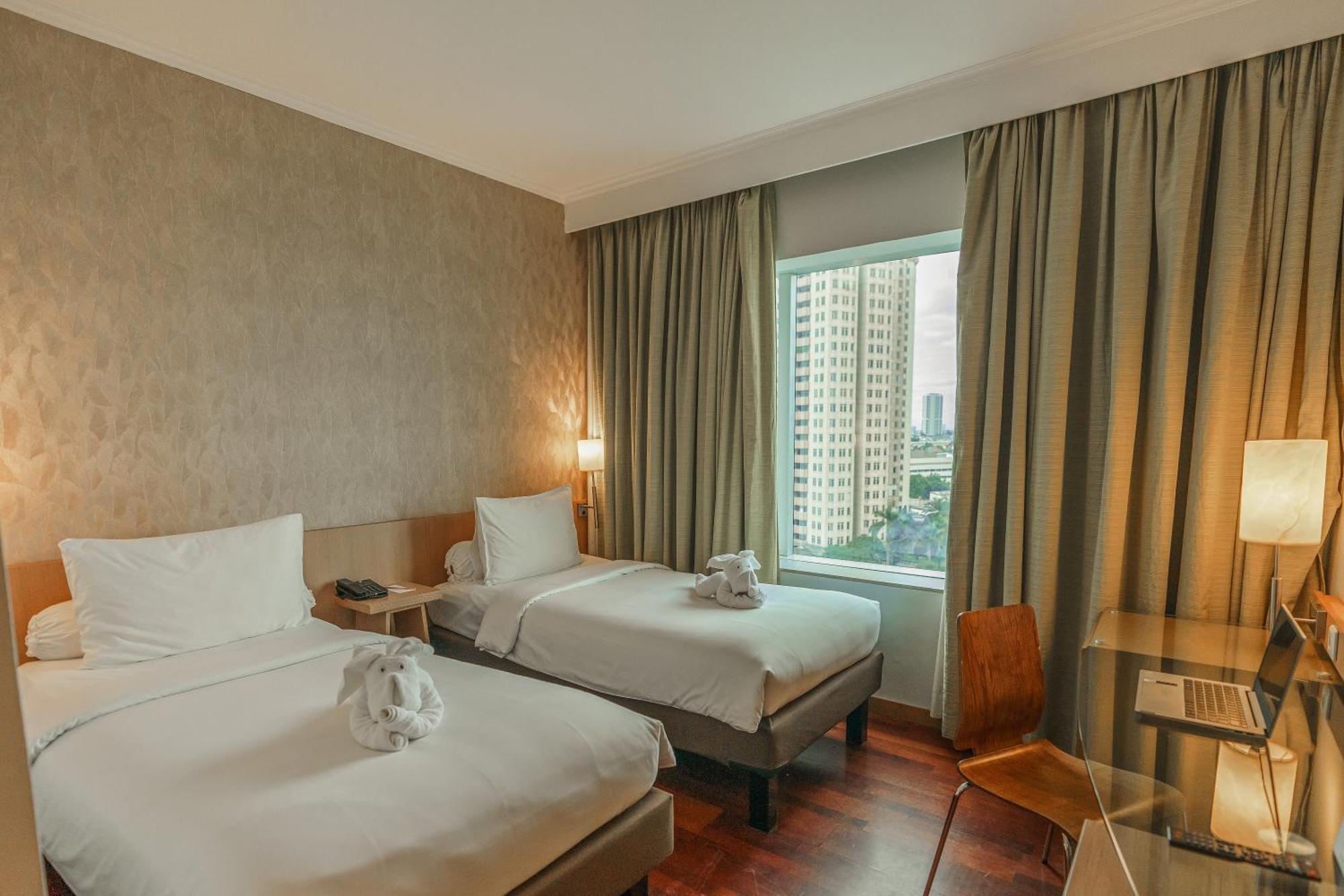 Hotel Kimaya Slipi Jakarta By Harris Eksteriør bilde