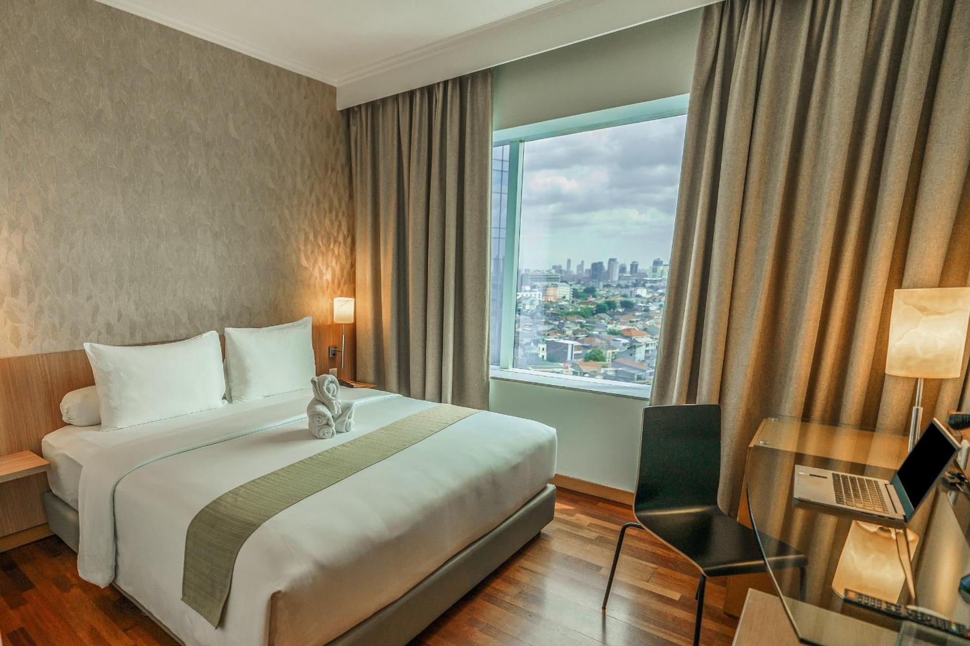Hotel Kimaya Slipi Jakarta By Harris Eksteriør bilde
