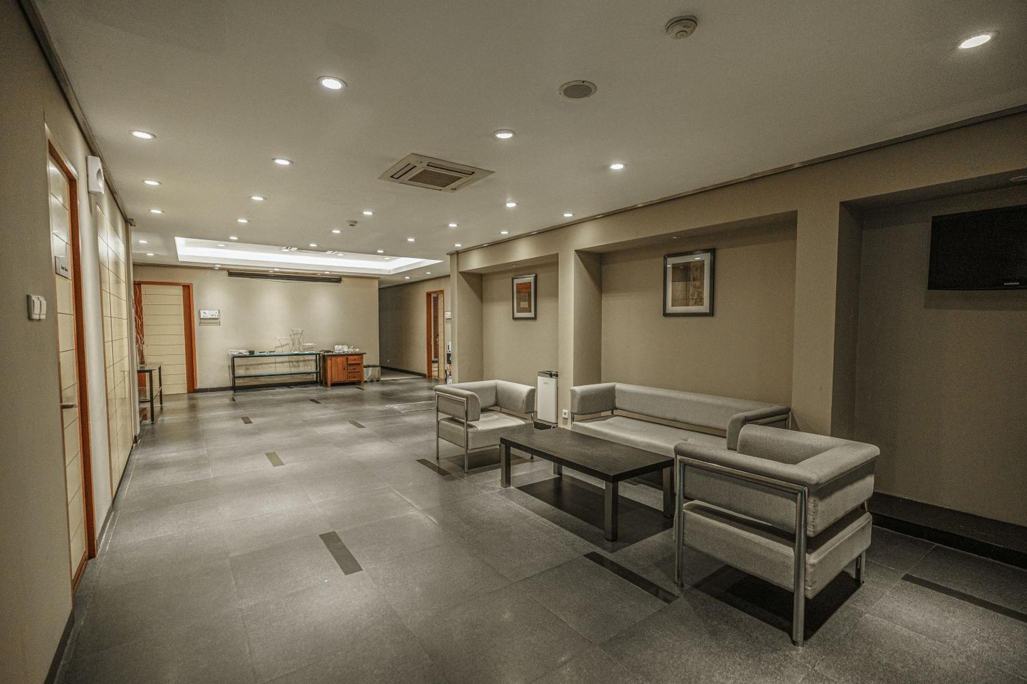 Hotel Kimaya Slipi Jakarta By Harris Eksteriør bilde